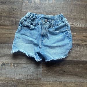 Gap girl shorts, size 4T